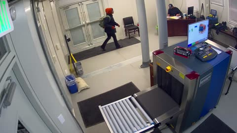 0971USCG00SouthTrailer_2021-01-05_18h20min01s440ms.mp4