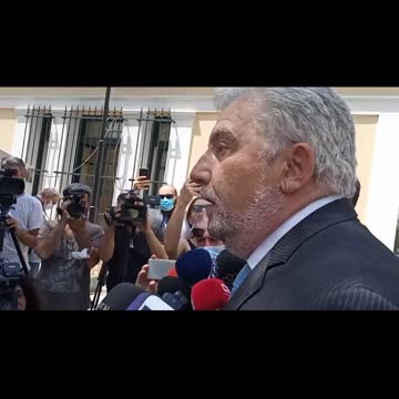 Δικηγόρος Χαρμάνης (οικογένεια Καρολάιν)