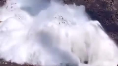 Cameraman Watches Avalanche Reach Him