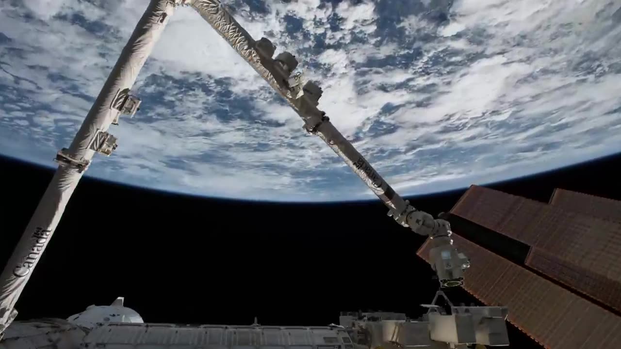 Nasa updates Earth from space