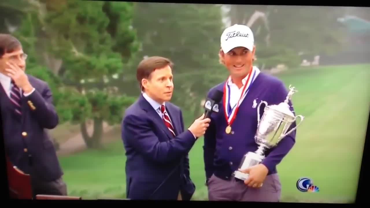 Webb Simpson US Open Interview Bird Man Photobomb