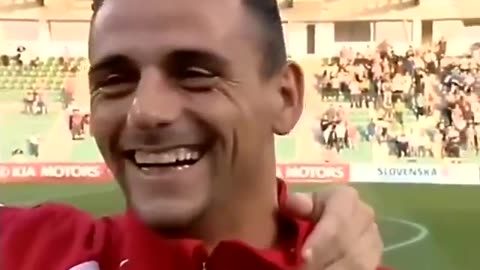 Throwback to when DJ played Linkin Park instead of the Maltese anthem