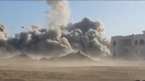 Hamas building is DESTROYED in Khan Younis, Gaza.