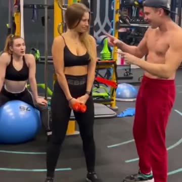 #shotoniphone meme 🤣 Prank In The Gym 🤣 #prank #shorts