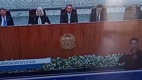 O próprio povo é responsavel por isto