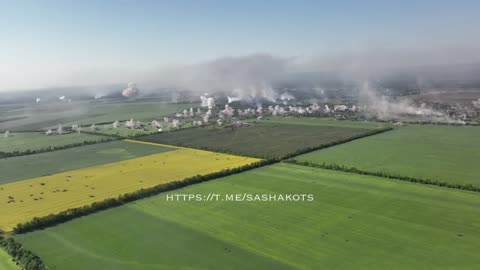 Ukraine War - Epic shots of artillery preparation before the attack on Krasny Liman