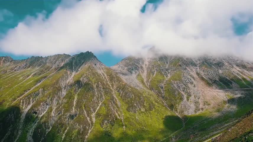 Enjoy the beautiful scenery with the people you like