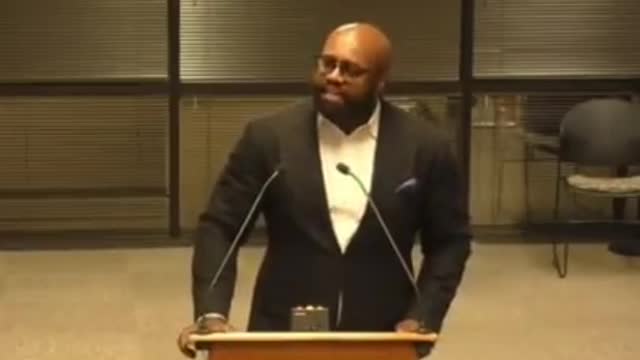 Father Lashes Out on Woke School Board: "We Are Failing Black Students in the Name of Diversity!"