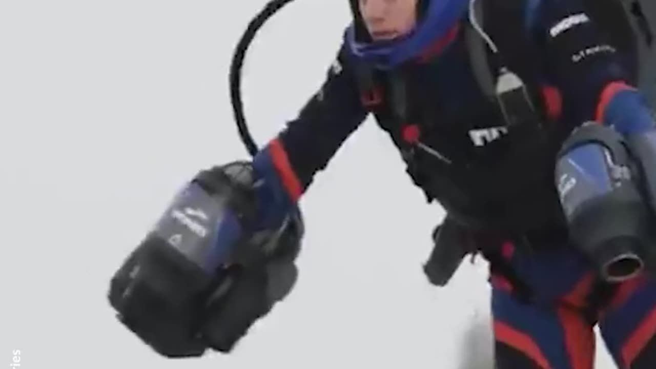 World's First Jet Suit Race in Dubai