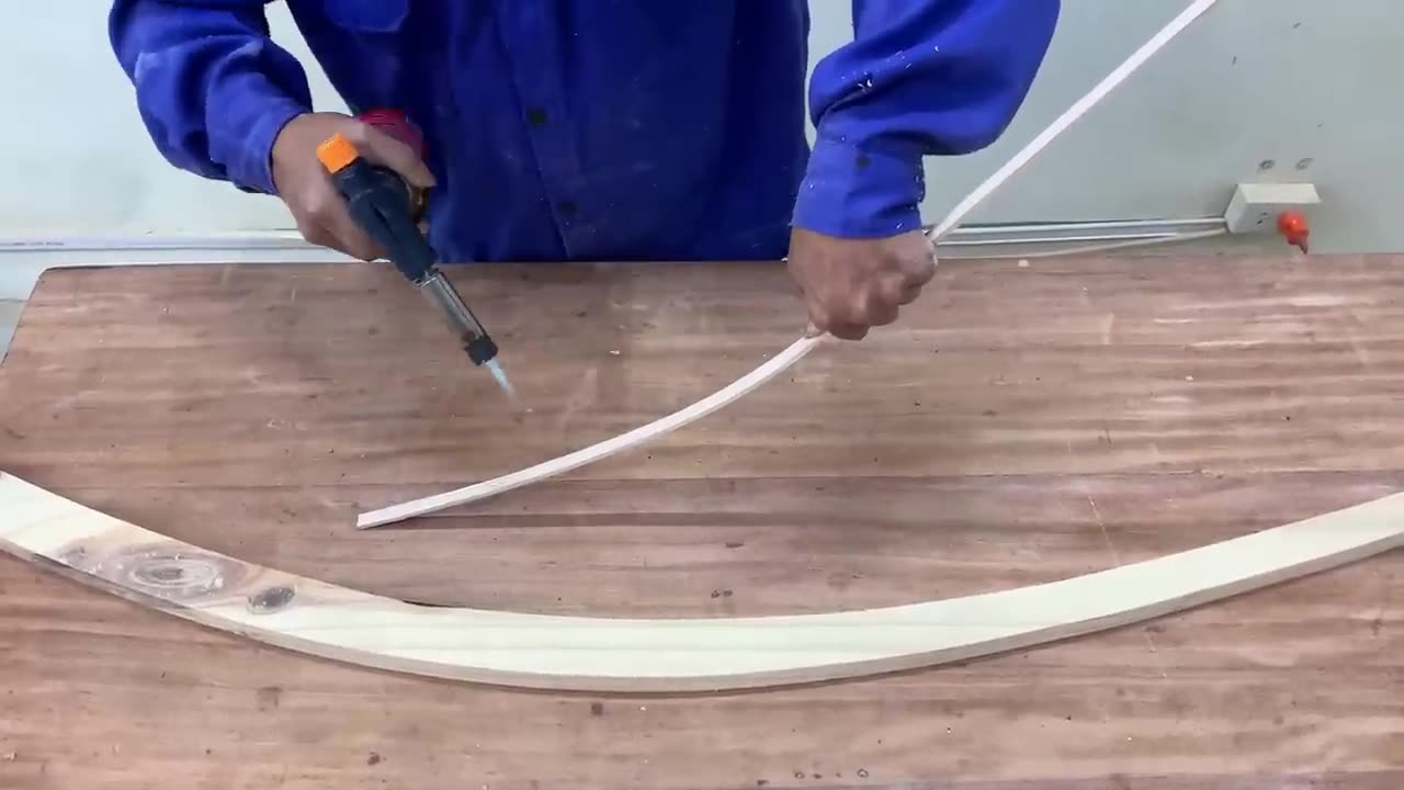 Extremely Novel Woodworking With Curved Wooden Strips --- AF inventions / 31