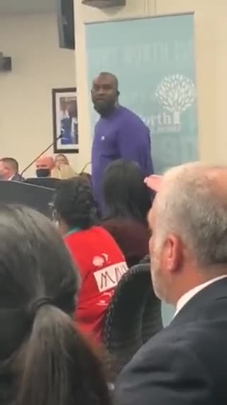 CRT Defender Tells Parents He's Got 1,000 Soldiers 'Locked and Loaded'