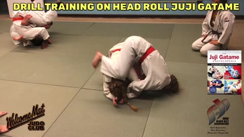 Drill Training on Head Roll Juji Gatame