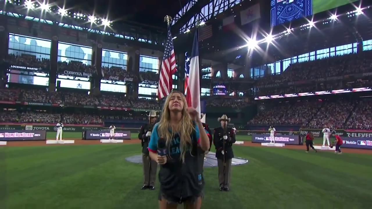 Ingrid Andress says she was drunk during botched Home Run Derby anthem