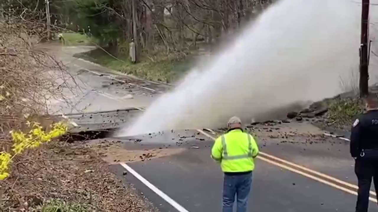 New Jersey Earthquake Damages Water Main.