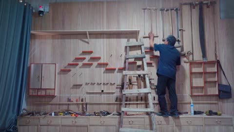 The master spent three days creating a woodworking space