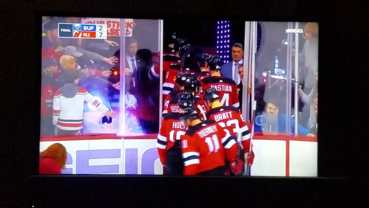 BUF vs NJ - Devils Win 7-2