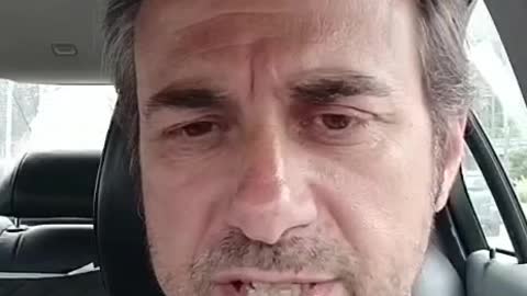 A tutti i medici e infermieri: "la sicurezza di noi tutti e dei nostri figli è nelle vostre mani"