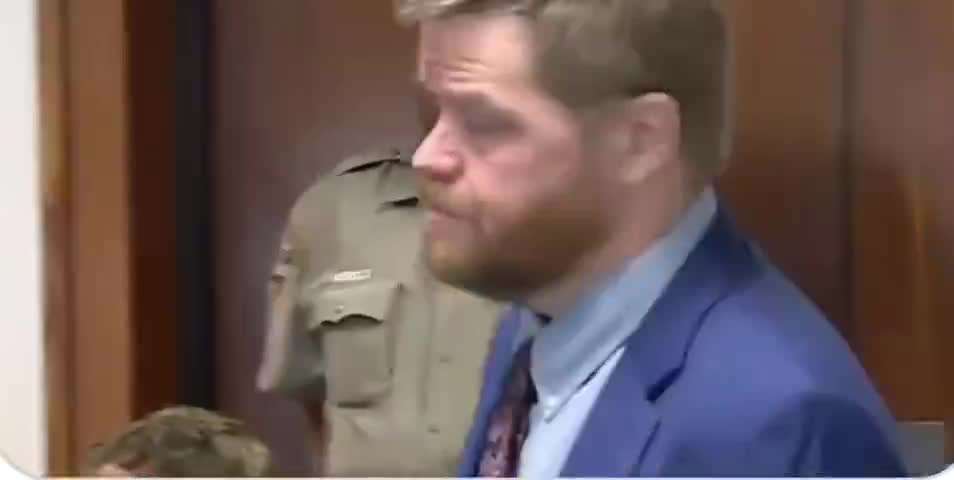 ALEX JONES FACES COURT OVER ACCUSING GOVERNMENT OFFICIAL AIDING IN PEDOPHILIA AND CHILD TRAFFICKING