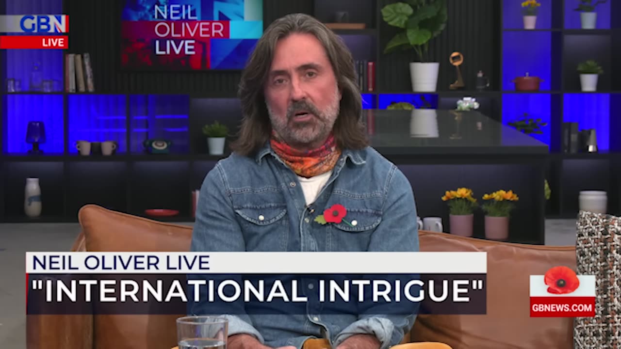 Whilst War Engulfs the Middle East, LEGISLATION Slips Through Parliament: Neil Oliver (4 NOV 2023)