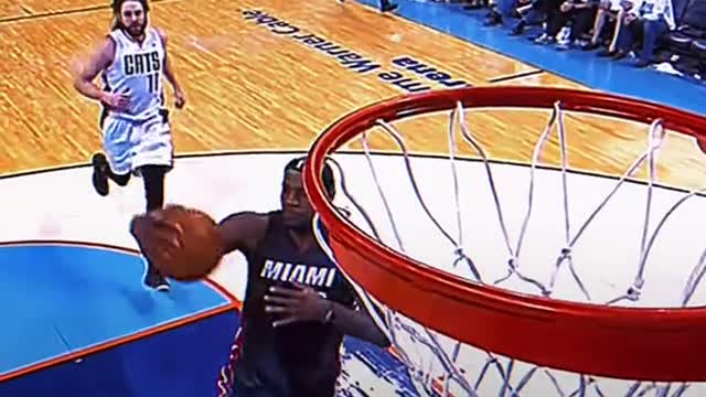 After LeBron’s staredown MJ was like: “You’re lucky I’m not playing” 😤
