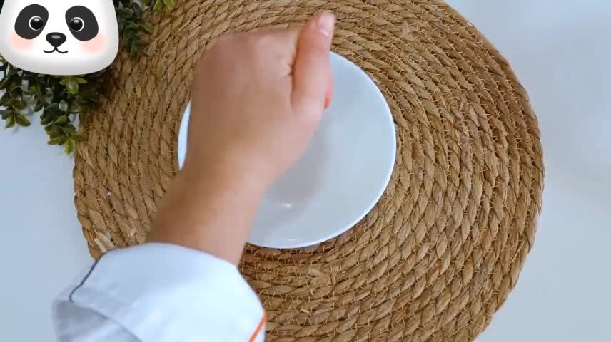 Prepare The Sauce For The Shoulder Of Lamb