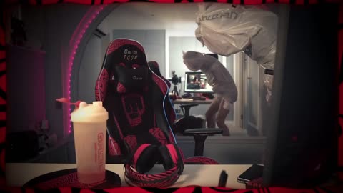 Pewdiepie in trash costume