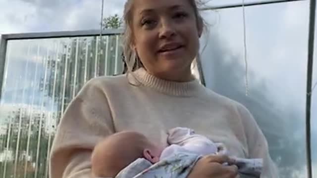 🐻 bbgravyden Garden tour and an amBUSH || Owen Benjamin