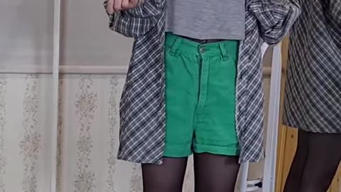 Try On Windy Shirts