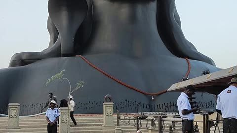 Isha aathiyogi stachu