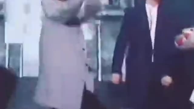 BTS FUNNY VIDEO - dance try not to laugh