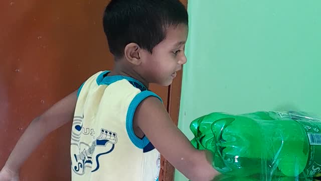 Roboting man or botol man