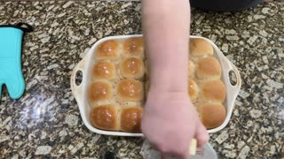 Quick & Speedy Dinner Rolls