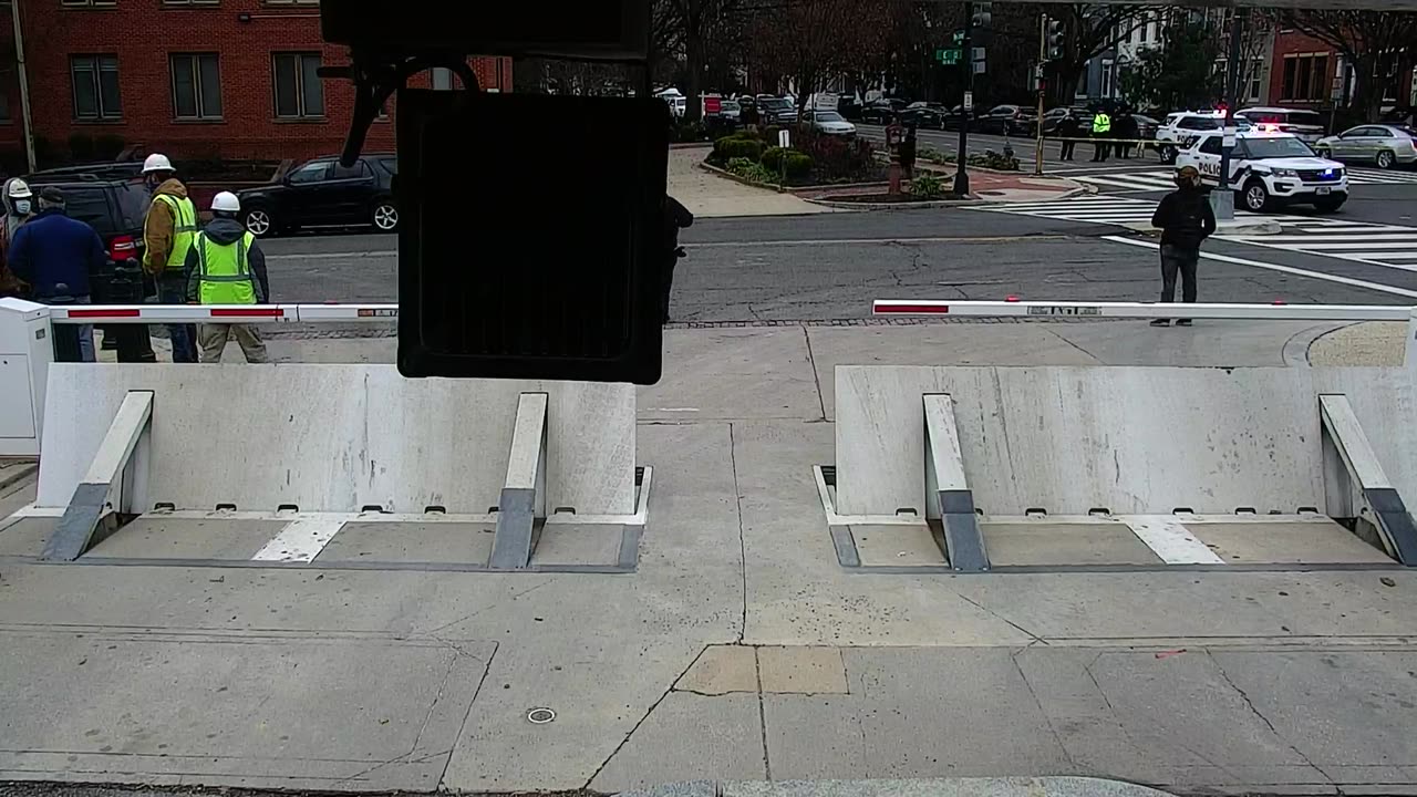 0703KIO00K12CPPnearNJ-ESE_2021-01-06_13h40min01s960ms.mp4
