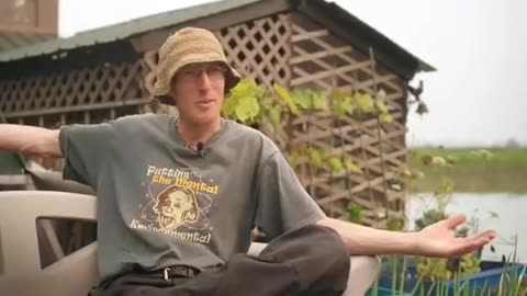 Living on a self built Island.