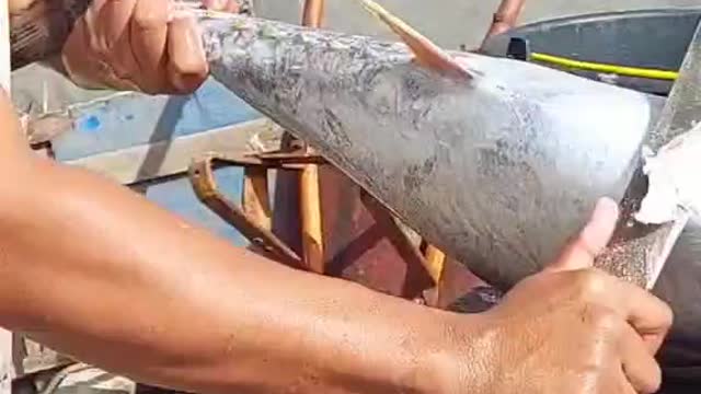 Tuna Fish Cutting #tunacutting #yellowfintuna #fishcuttingvideo #tunacuttingshow #tunacuttingskill