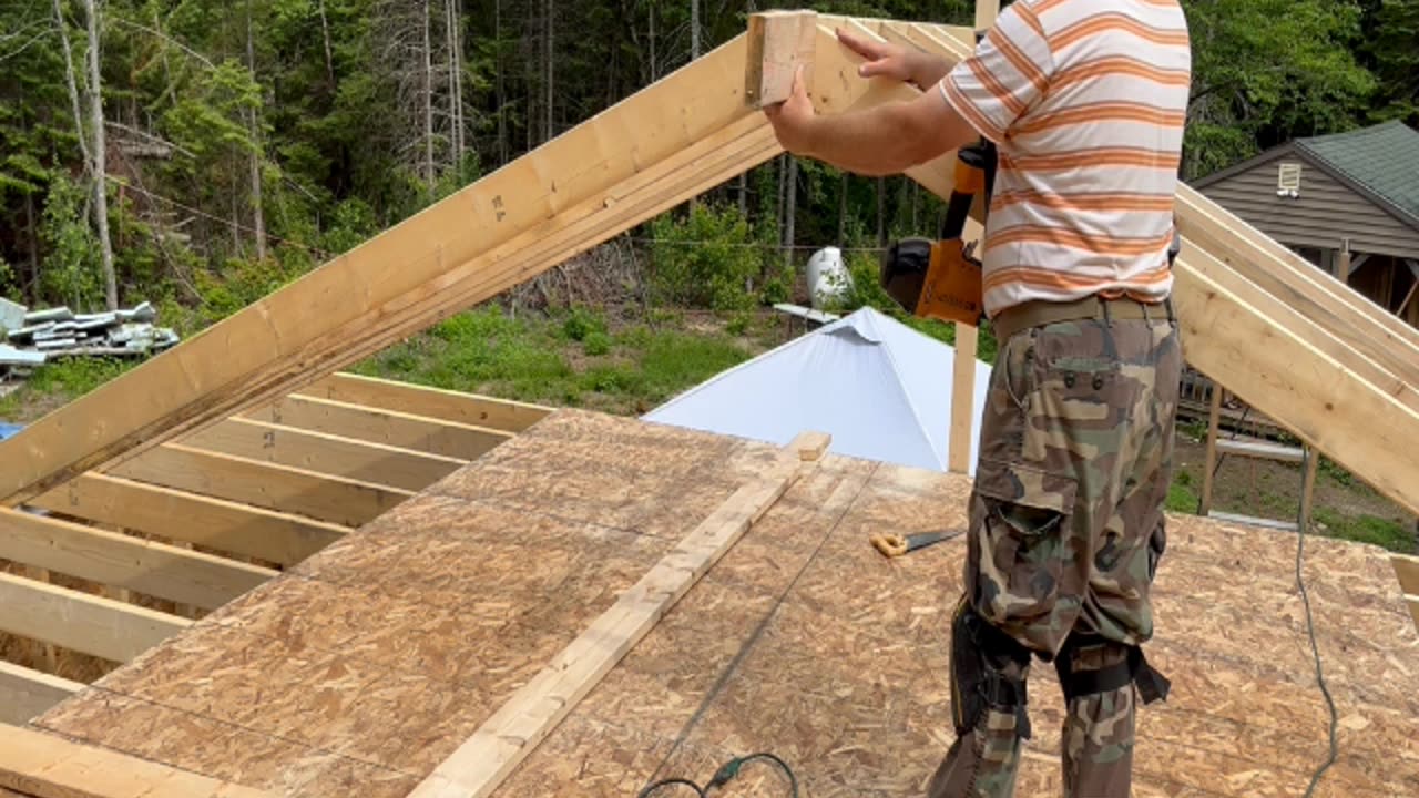 Building The Shed- Rafters. Pt 1