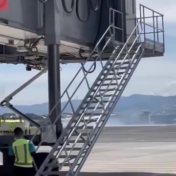 Another boeing bites the dust...