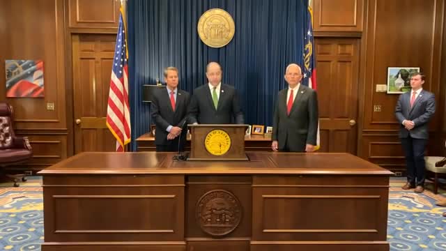 GOP Governor Details Lawsuit Against Biden Administration Over Vaccine Mandate
