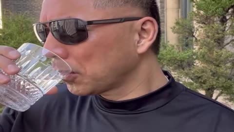 20220825文贵先生GETTR¹：全世界政府想尽办法阻止数字货币。 #人类选择了最坏的一面。如果他们拿出研究阻挡数字货币亿分之一精力和金钱去了解疫苗，人类没有这灾难；