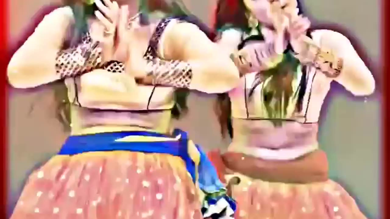 Munny badnam huy Dance by the tow lady's