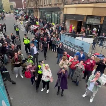 England, Farage and Reform supporters are getting attacked by rock throwers.