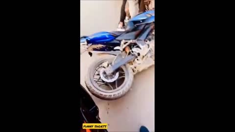Funny Bikers Clips
