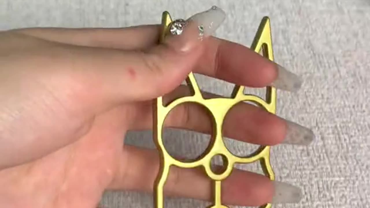 Do you like the yellow keychain set? #foryou #safetyfirst #selfdefensekeychain #girl #woman
