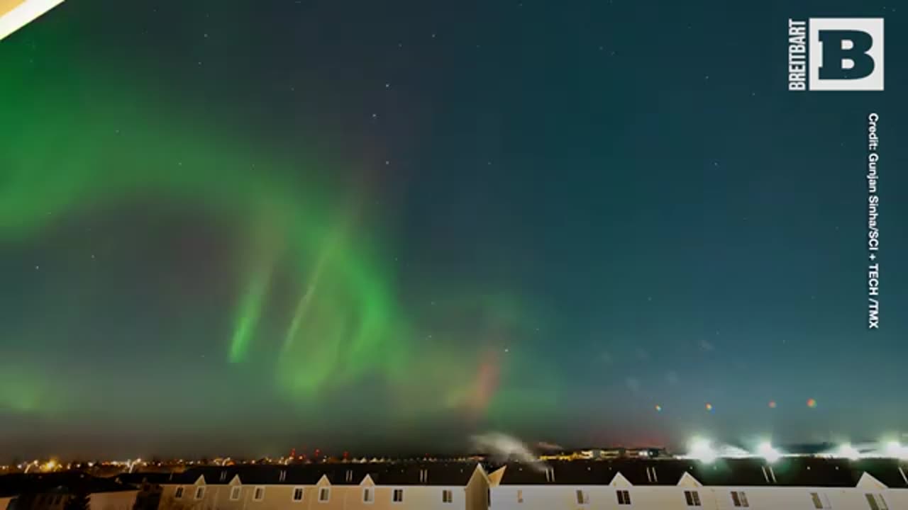 Breathtaking Time-Lapse: Stunning Red Aurora Display Seen in Saskatoon's Night Sky