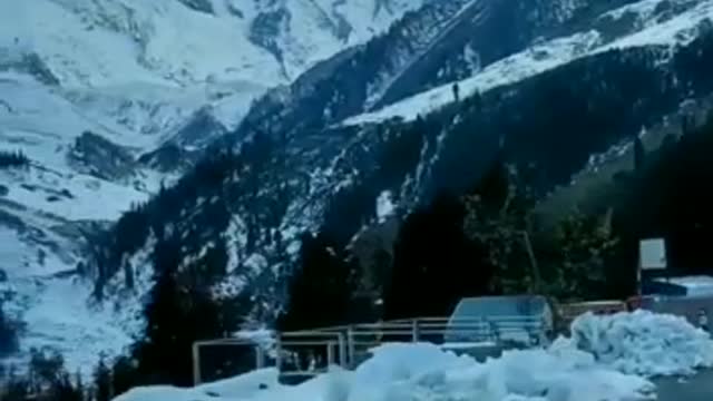 Manali Atal tunnel highway