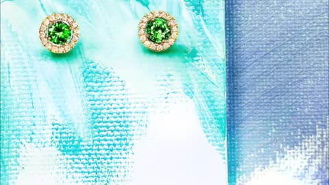 HOF EARRING