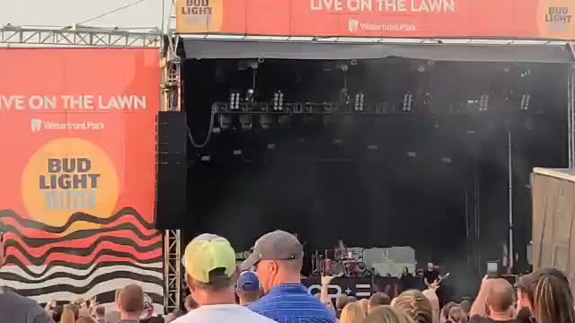 Pop Evil "Deal With Devil"