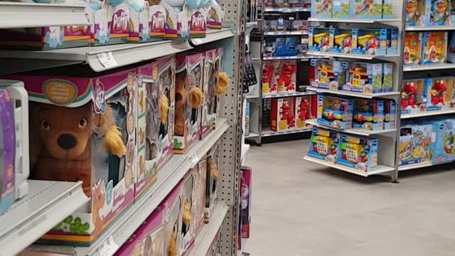 Toys start moving on their own!