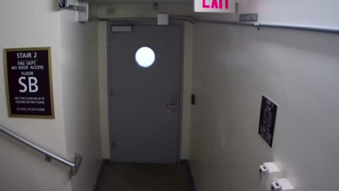 6160RHOBSBRSBST2StairwaySide_2021-01-06_18h40min00s797ms.mp4