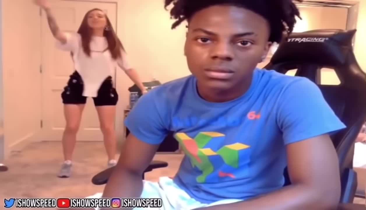 ISHOWSPEED TELL WOAHHVICKY TO STFU